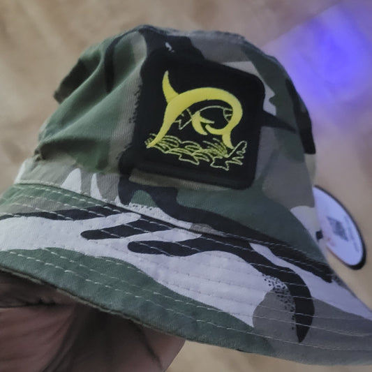 Fisherman bucket hat camo